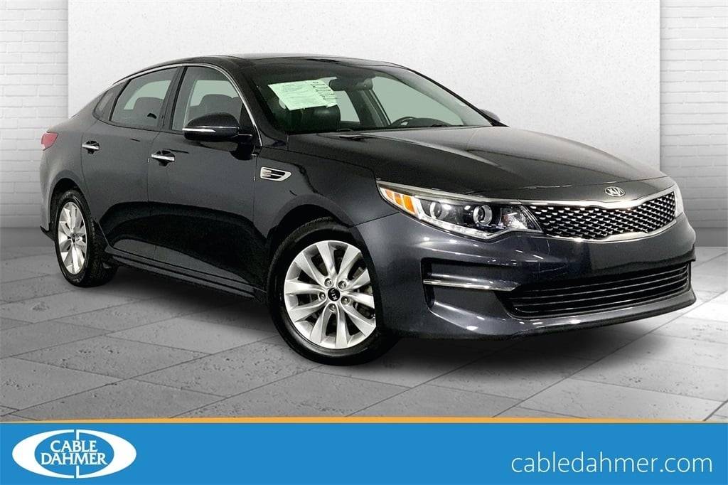 2017 Kia Optima EX — Sedan — 116,969 mi — Lees Summit, MO