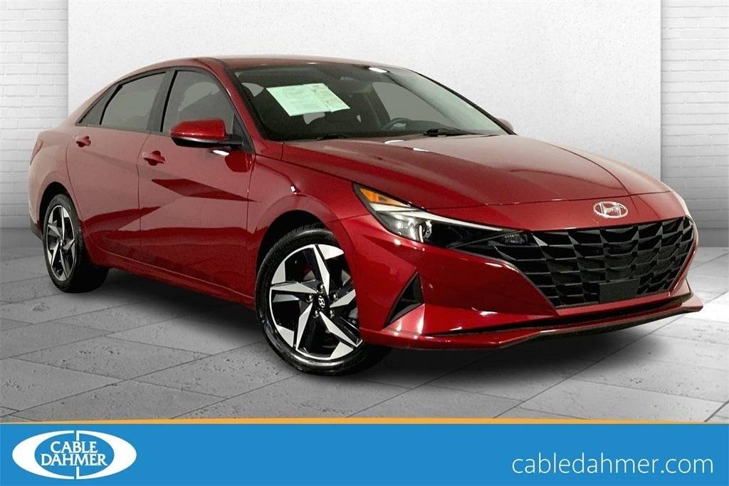 2023 Hyundai Elantra SEL — Sedan — 23,127 mi — Lees Summit, MO