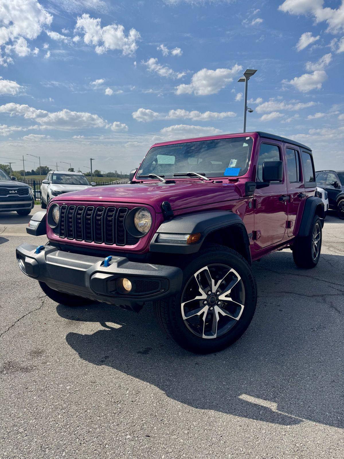 2024 Jeep Wrangler Sport S — SUV — 13,500 mi — Lees Summit, MO