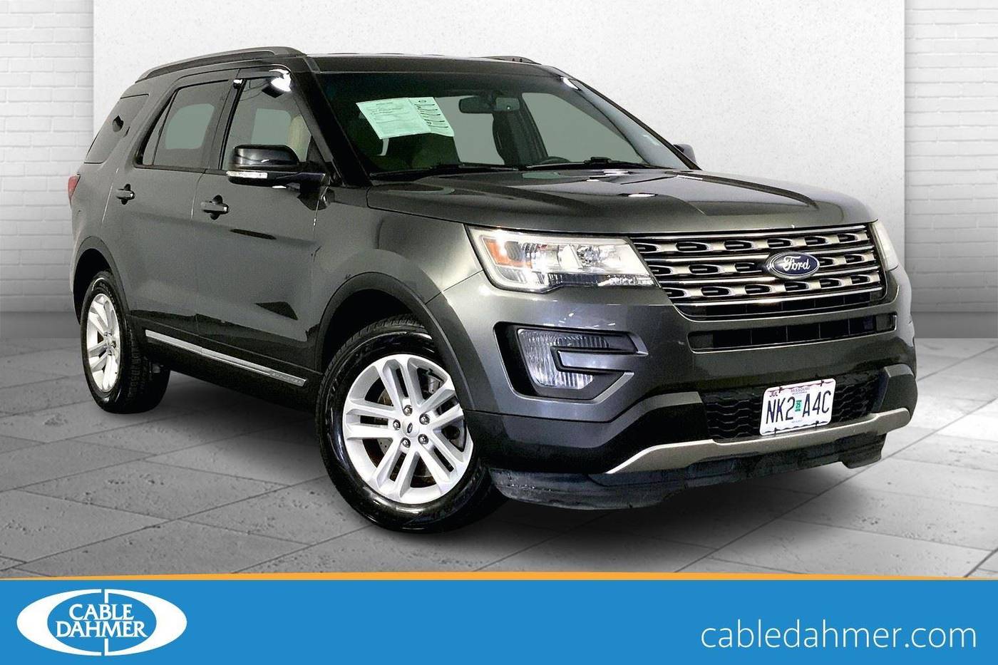 2016 Ford Explorer XLT — SUV — 124,471 mi — Lees Summit, MO
