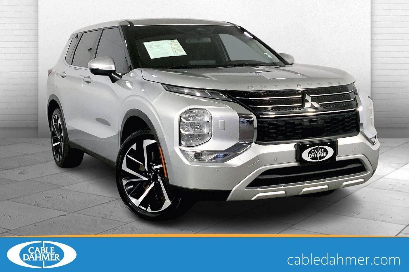 2022 Mitsubishi Outlander SE — SUV — 60,852 mi — Lees Summit, MO