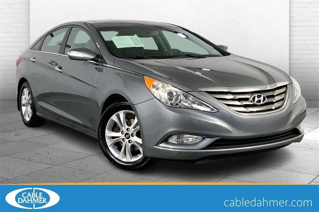 2013 Hyundai Sonata Limited — Sedan — 73,980 mi — Lees Summit, MO