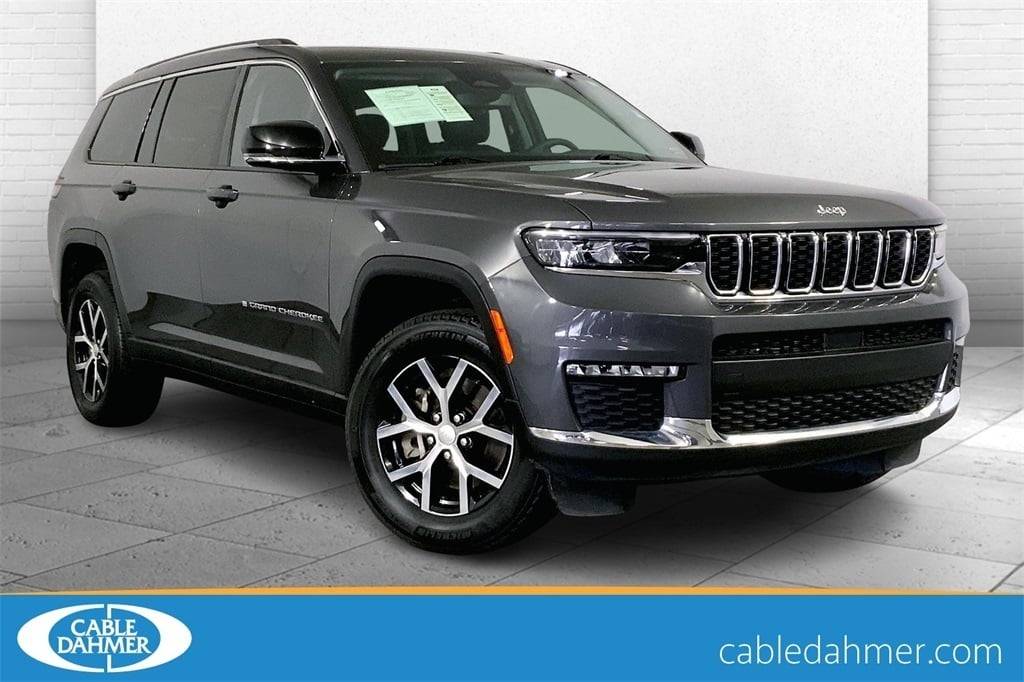 2023 Jeep Grand Cherokee Limited — SUV — 16,774 mi — Lees Summit, MO