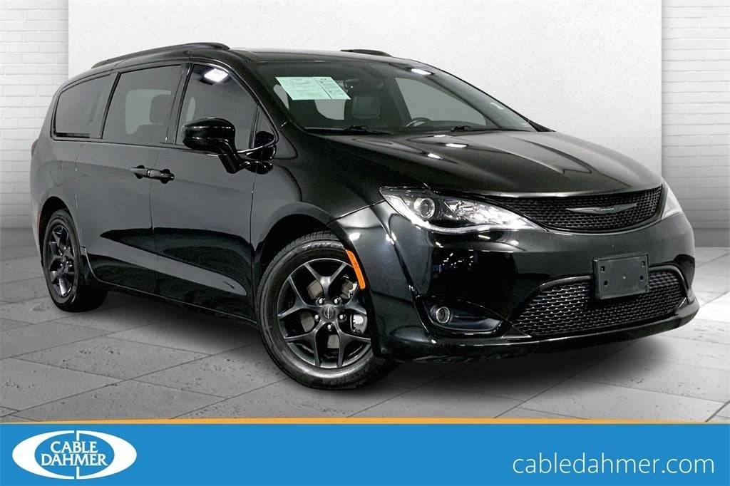 2019 Chrysler Pacifica Touring L Plus — Minivan — 95,328 mi — Lees Summit, MO