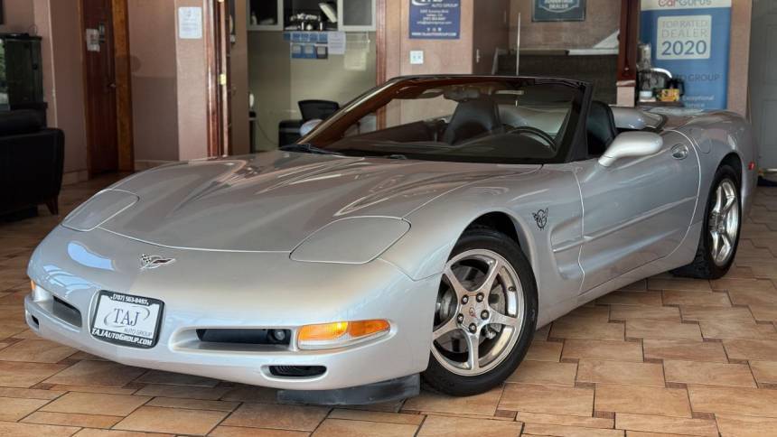 2003 Chevrolet Corvette Base