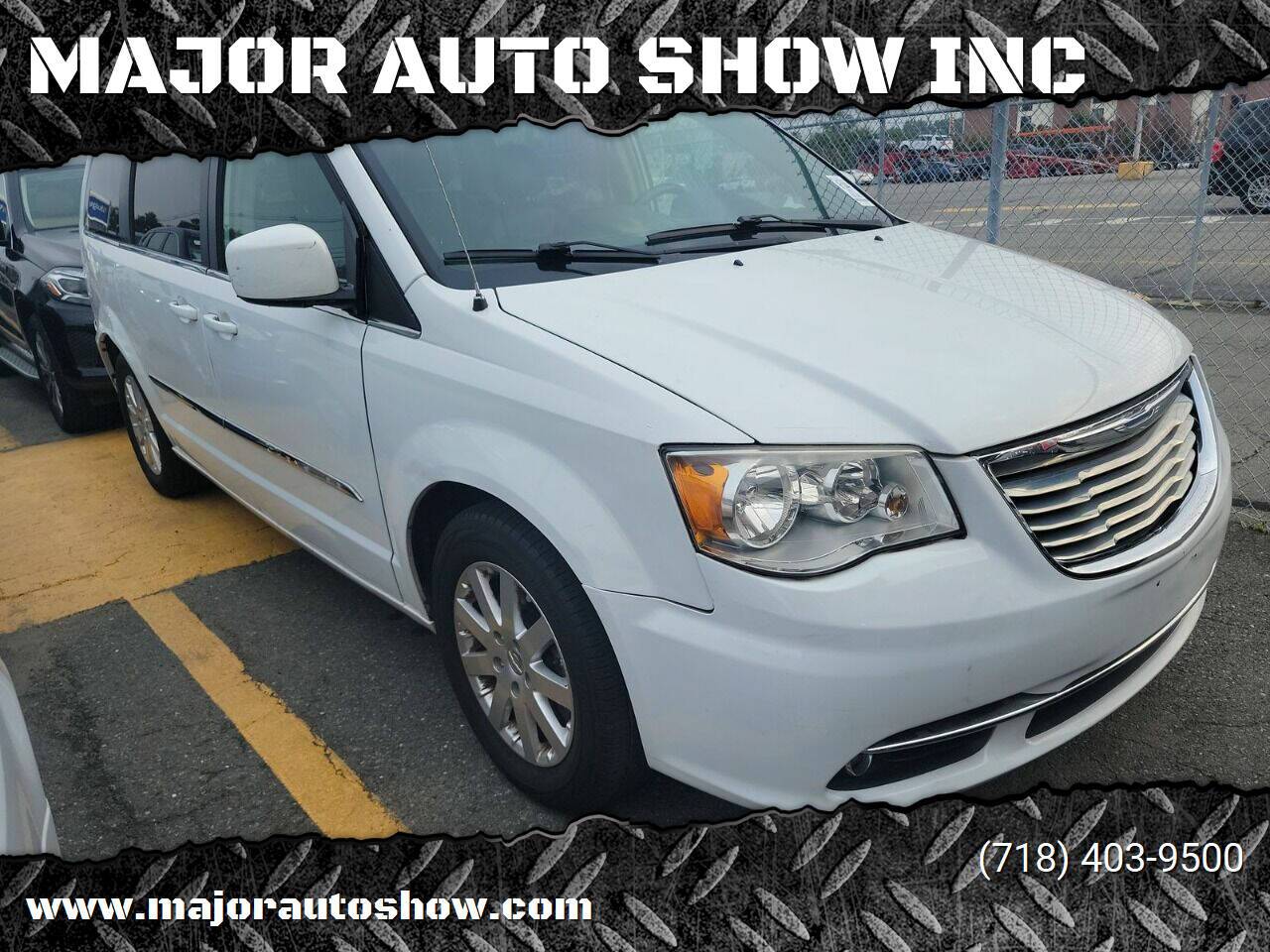 2015 Chrysler Town & Country Touring — Minivan — 95,080 mi — Brooklyn, NY