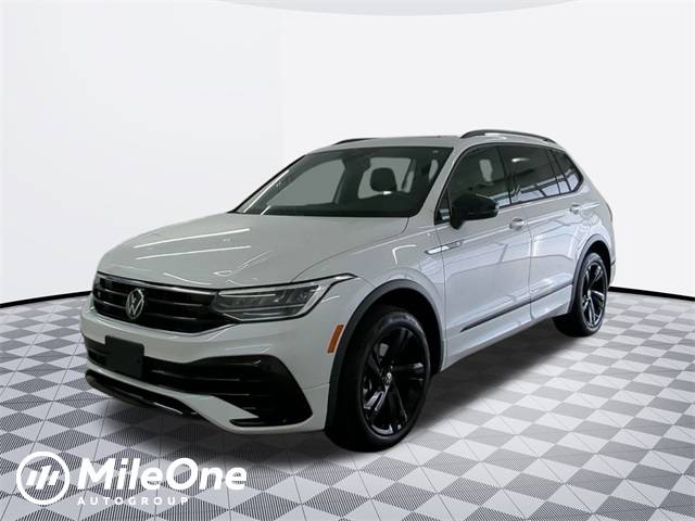 2024 Volkswagen Tiguan SE R-Line Black — SUV — 14,723 mi — Baltimore, MD