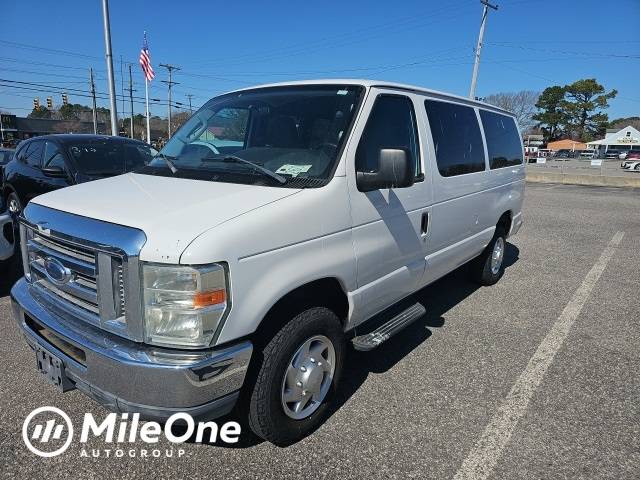 2011 Ford Econoline Wagon E-350 Super Duty XLT — Passenger Van — 88,250 mi — Elizabeth City, NC