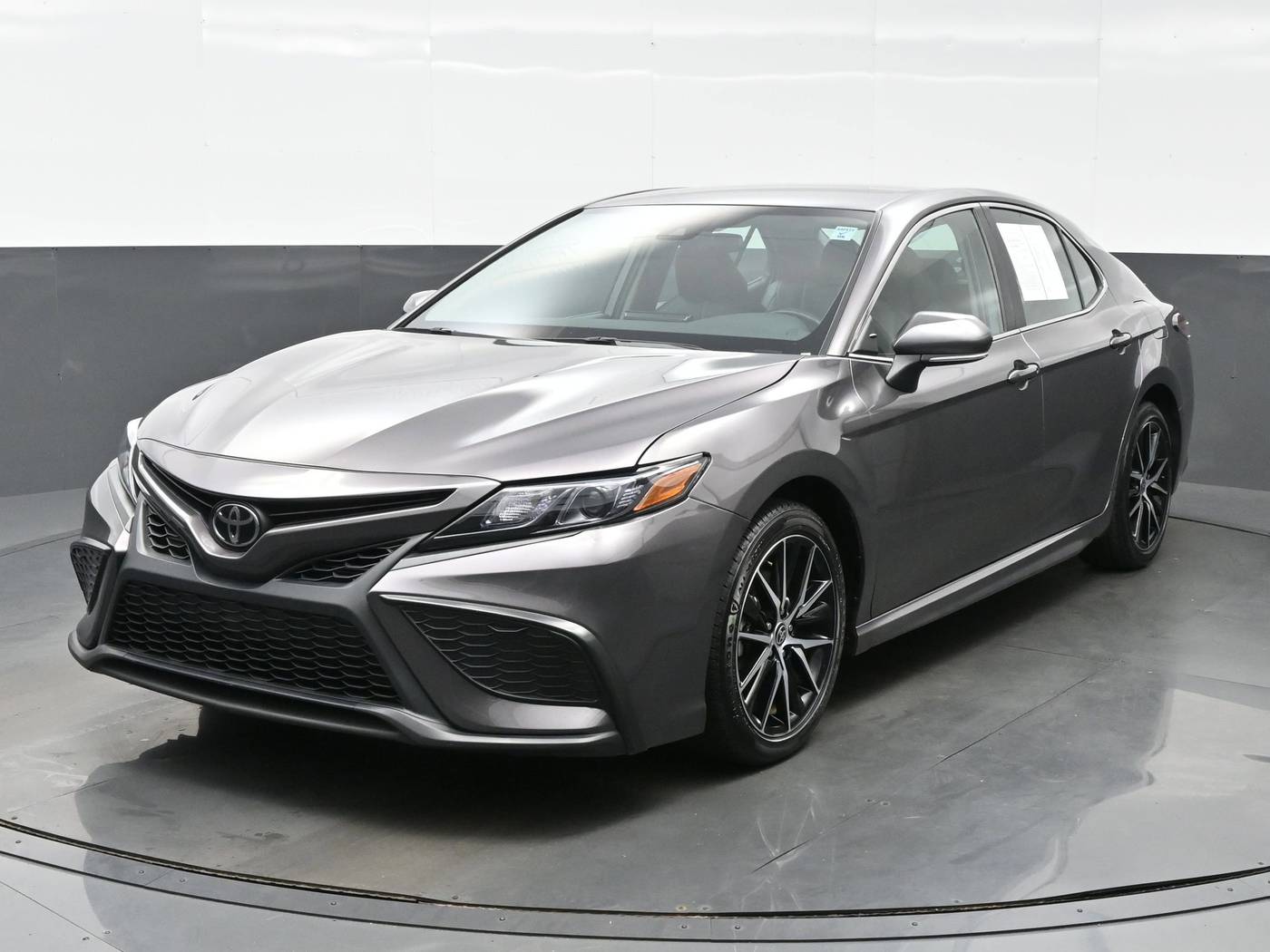 2023 Toyota Camry SE — Sedan — 41,096 mi — Bartlett, IL