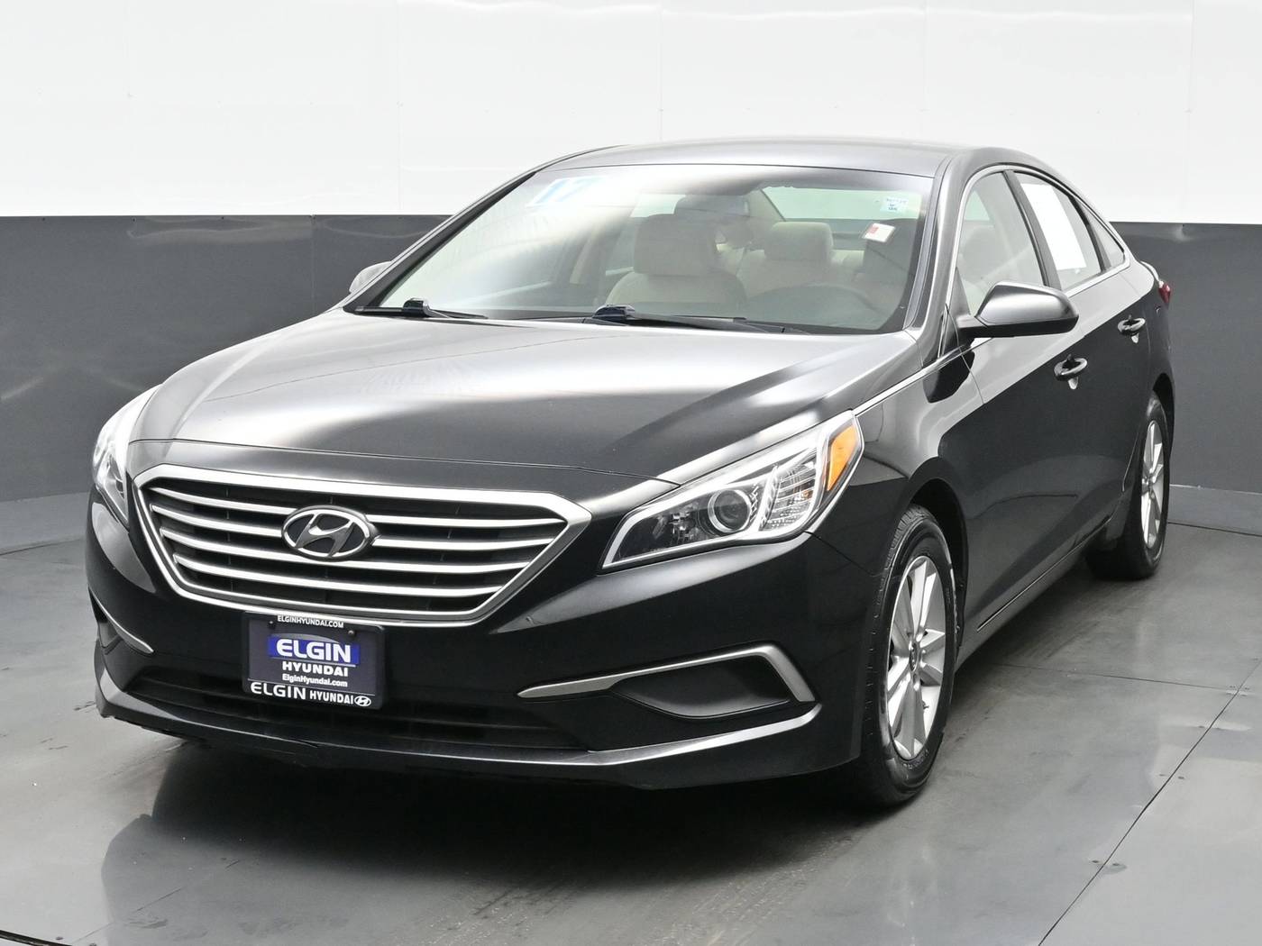 2017 Hyundai Sonata SE — Sedan — 180,138 mi — Bartlett, IL