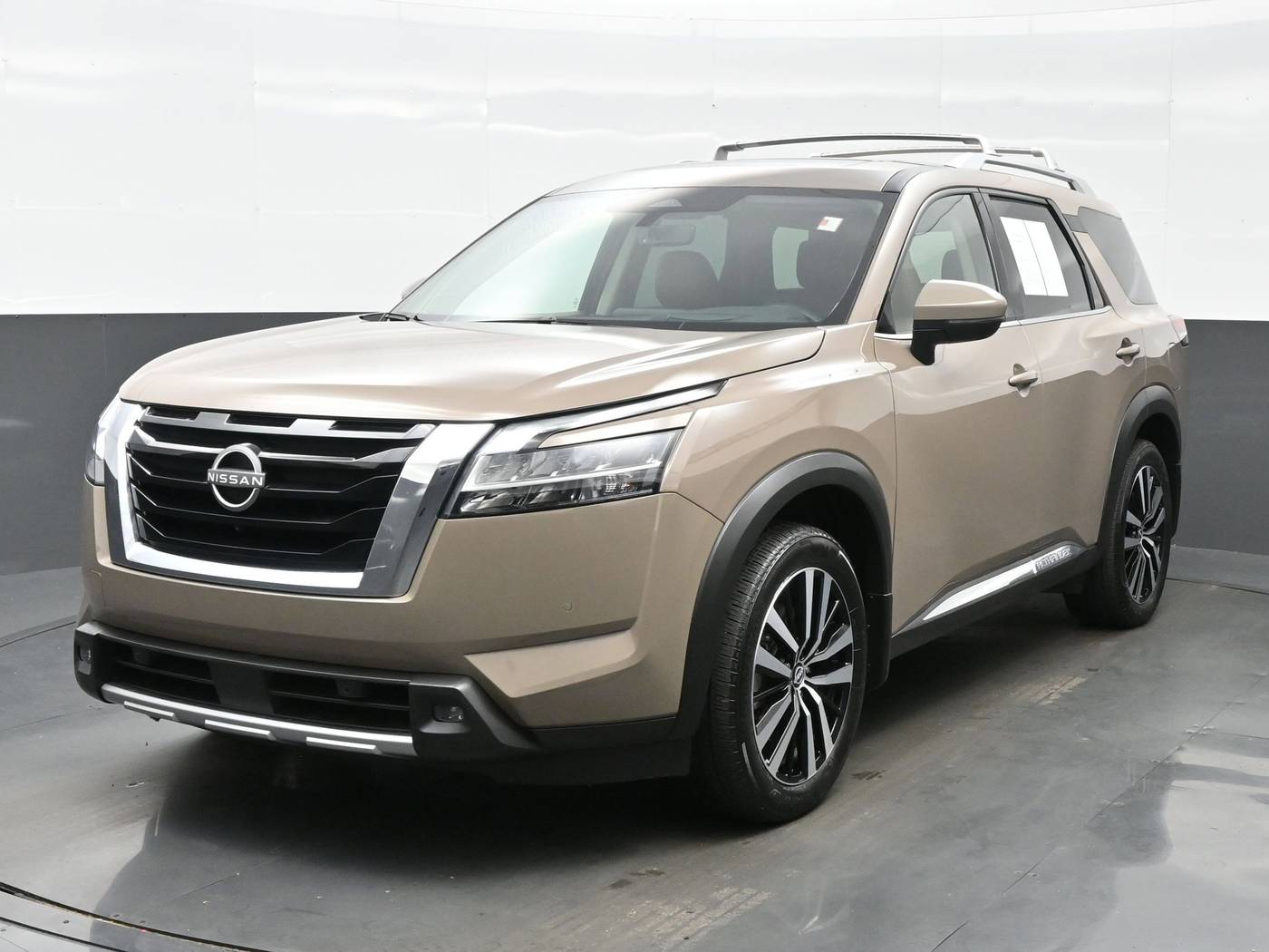 2023 Nissan Pathfinder Platinum — SUV — 23,086 mi — Bartlett, IL