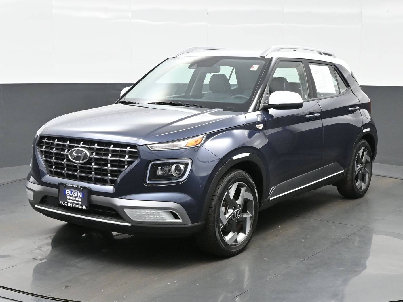 2022 Hyundai Venue Limited — SUV — 27,864 mi — Bartlett, IL