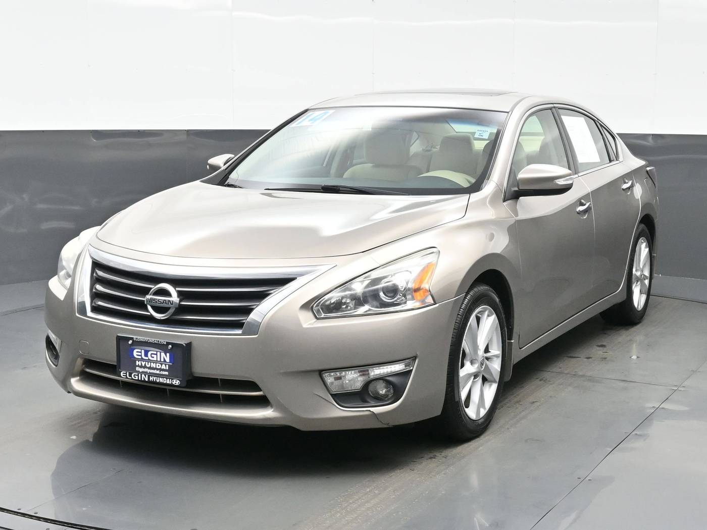 2014 Nissan Altima 2.5 SV — Sedan — 81,811 mi — Bartlett, IL