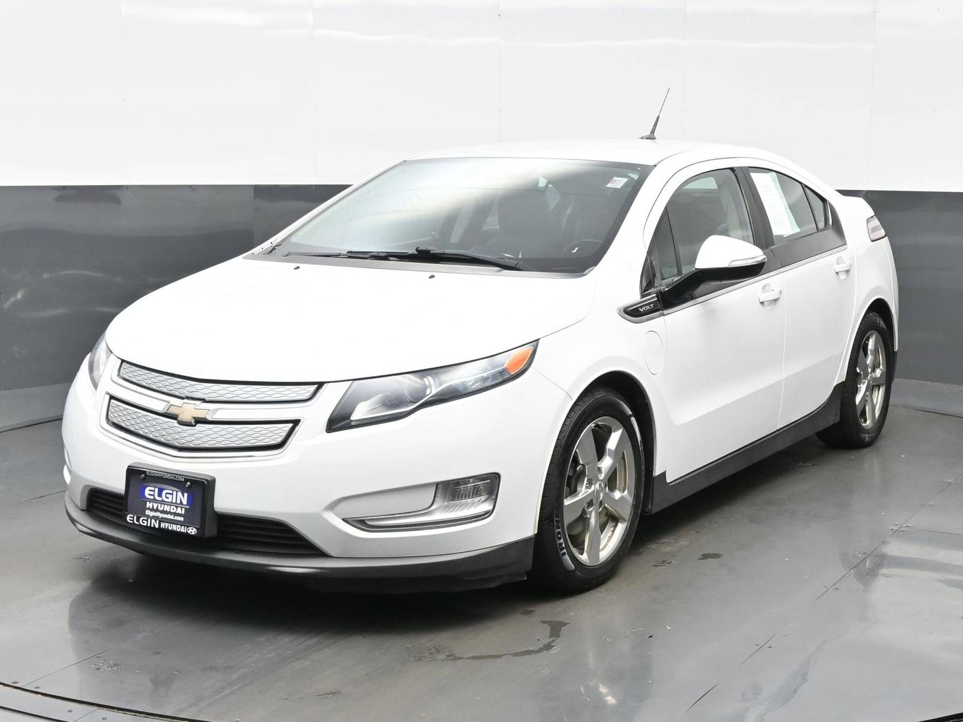 2014 Chevrolet Volt Base — Sedan — 95,160 mi — Bartlett, IL