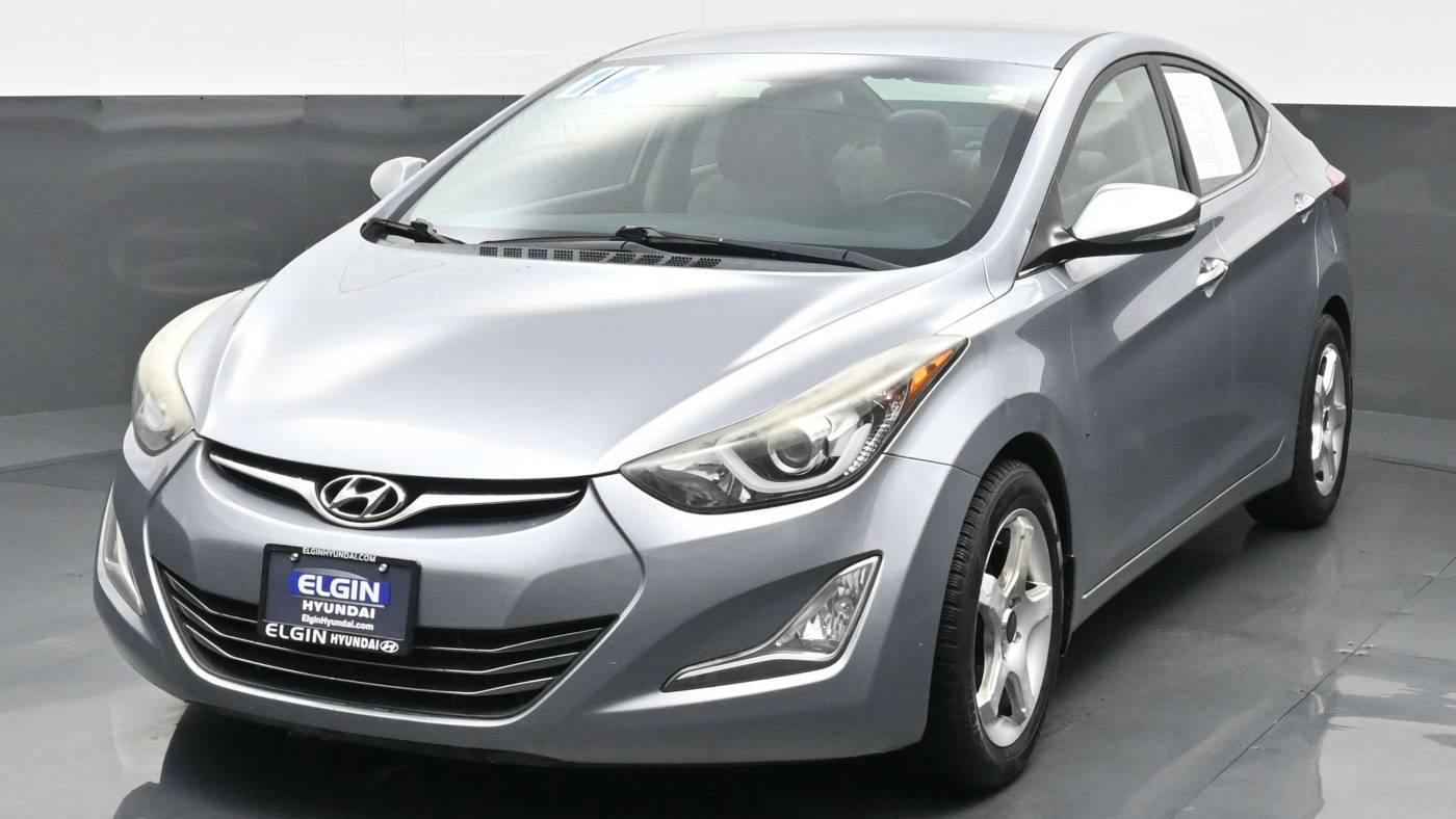 2016 Hyundai Elantra Limited — Sedan — 104,785 mi — Bartlett, IL