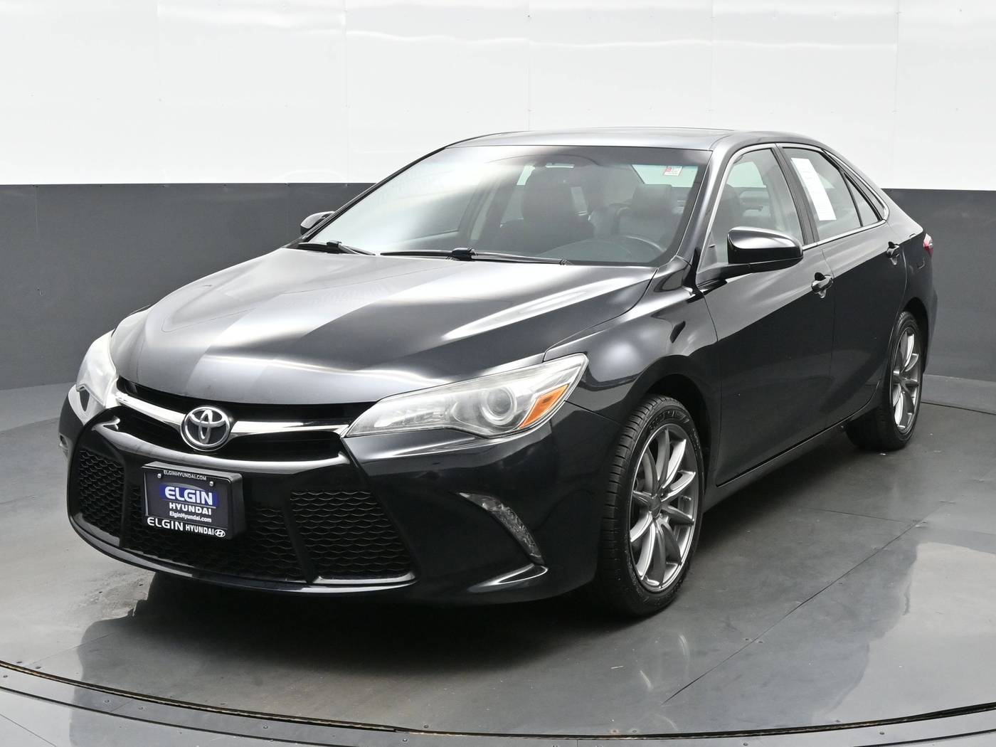 2017 Toyota Camry XSE — Sedan — 98,901 mi — Bartlett, IL
