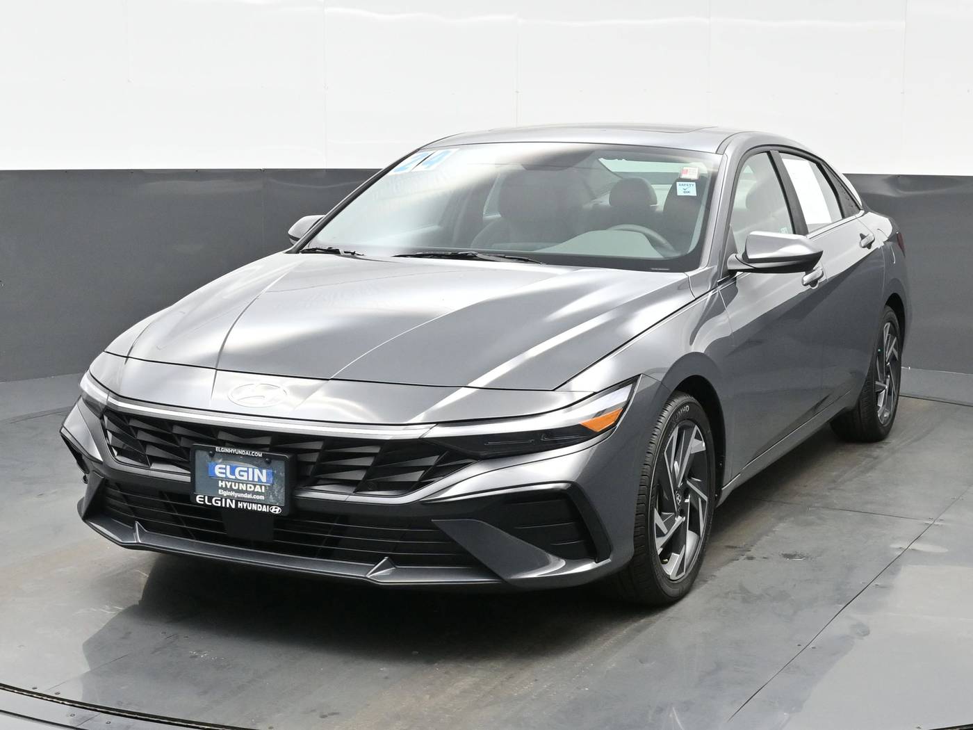 2024 Hyundai Elantra SEL — Sedan — 13 mi — Bartlett, IL