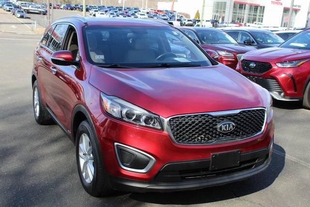 2016 Kia Sorento LX — SUV — 88,075 mi — Watertown, CT