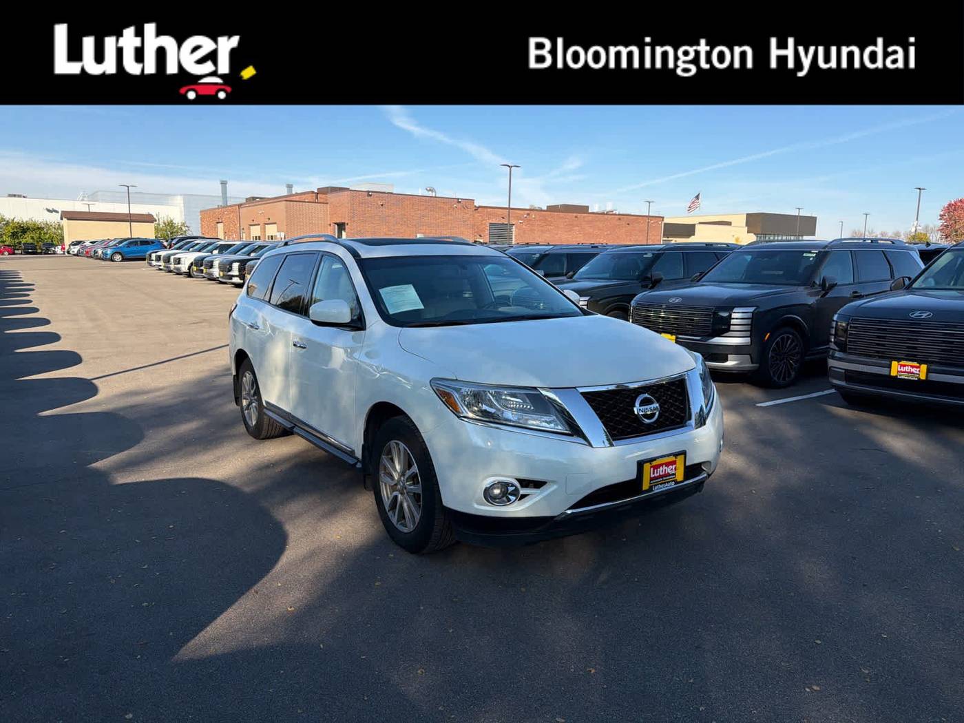 2016 Nissan Pathfinder SL — SUV — 89,308 mi — Bloomington, MN