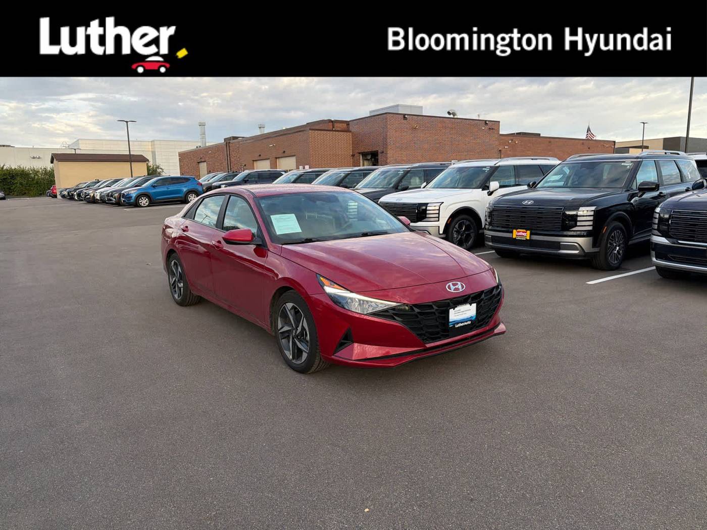 2023 Hyundai Elantra SEL — Sedan — 31,336 mi — Bloomington, MN