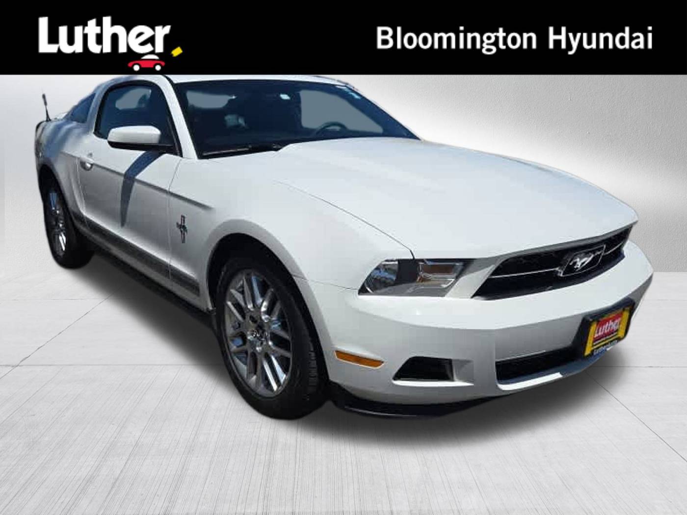 2012 Ford Mustang V6 Premium — Coupe — 37,956 mi — Bloomington, MN
