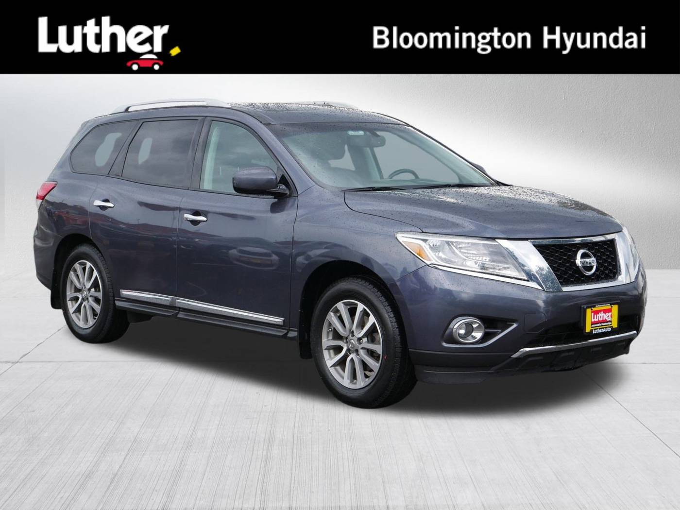 2014 Nissan Pathfinder SL — SUV — 129,903 mi — Bloomington, MN