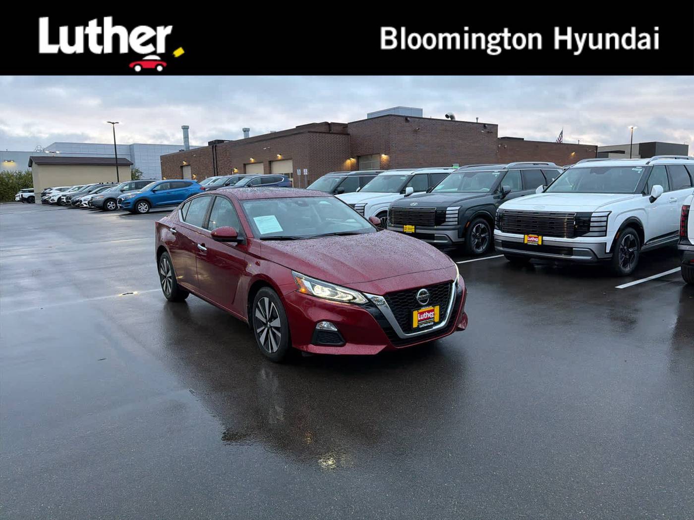 2021 Nissan Altima SV — Sedan — 15,265 mi — Bloomington, MN