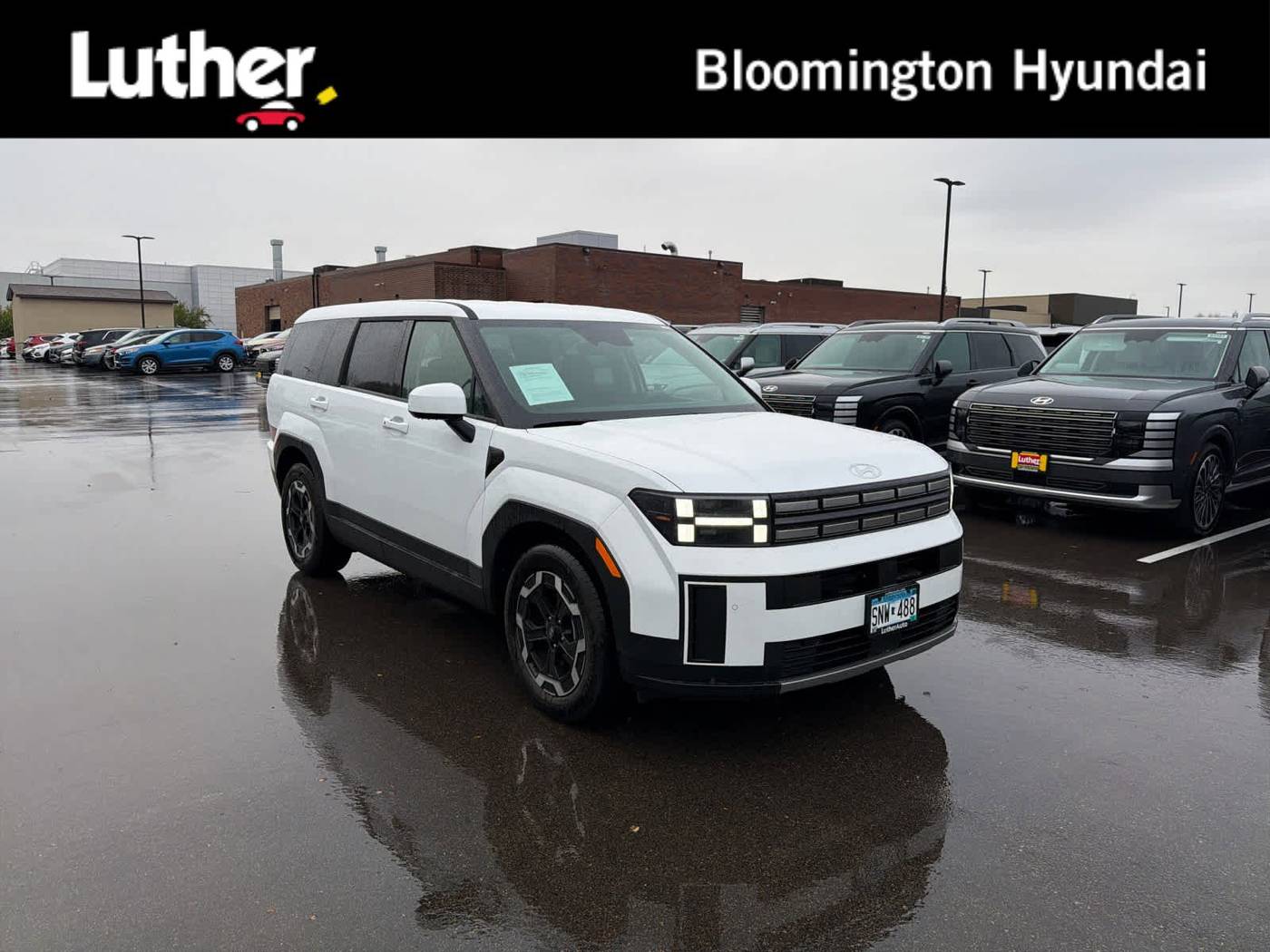 2025 Hyundai Santa Fe SE — SUV — 3,905 mi — Bloomington, MN