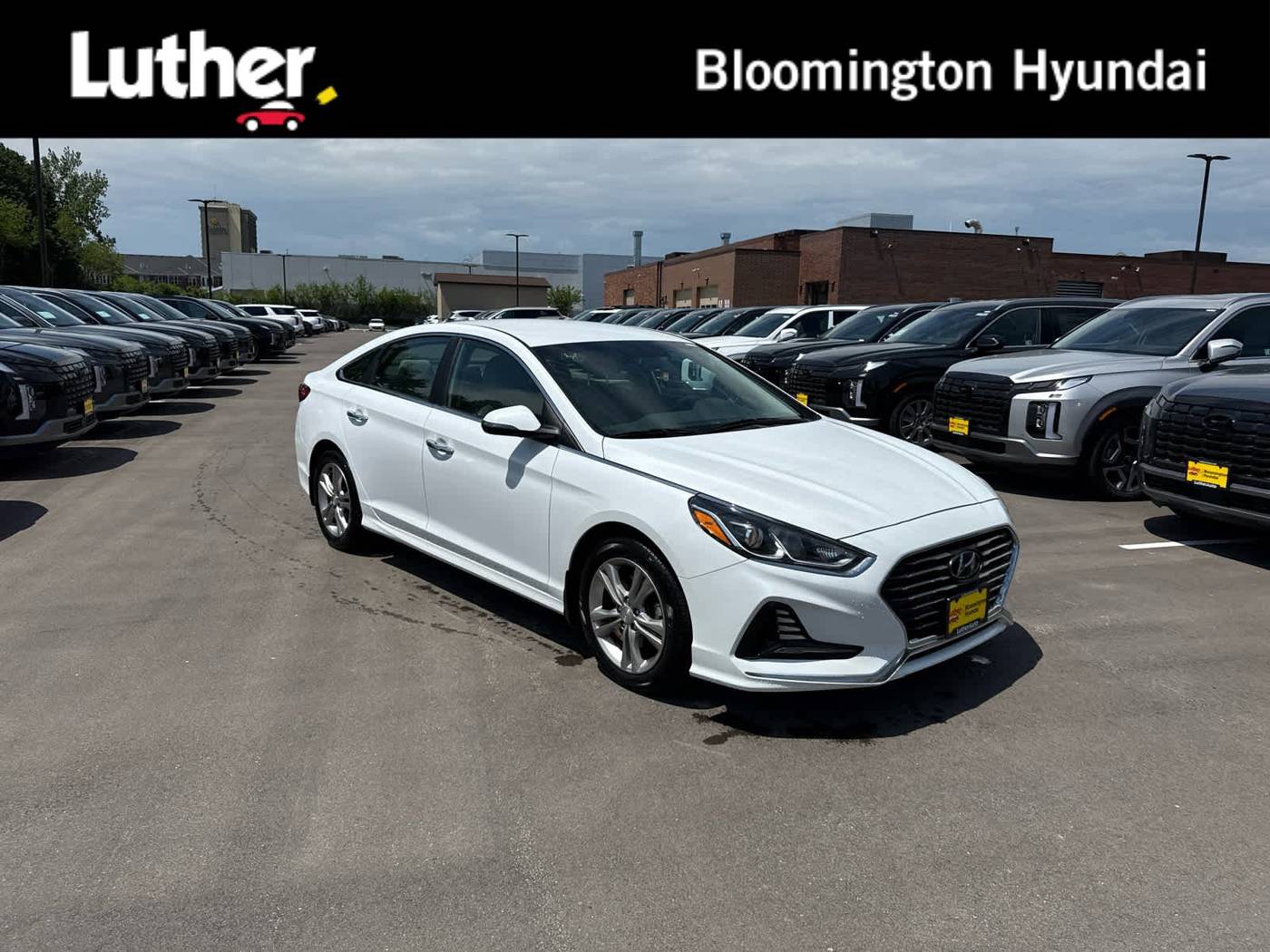 2018 Hyundai Sonata SEL — Sedan — 124,027 mi — Bloomington, MN