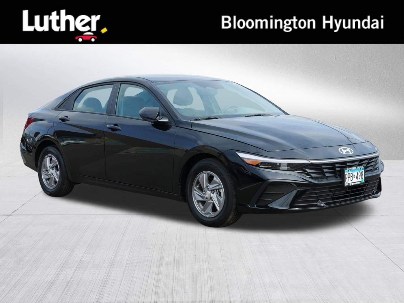 2024 Hyundai Elantra SE — Sedan — 3,027 mi — Bloomington, MN