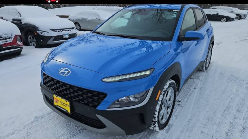 2022 Hyundai Kona SEL — SUV — 17,917 mi — Bloomington, MN