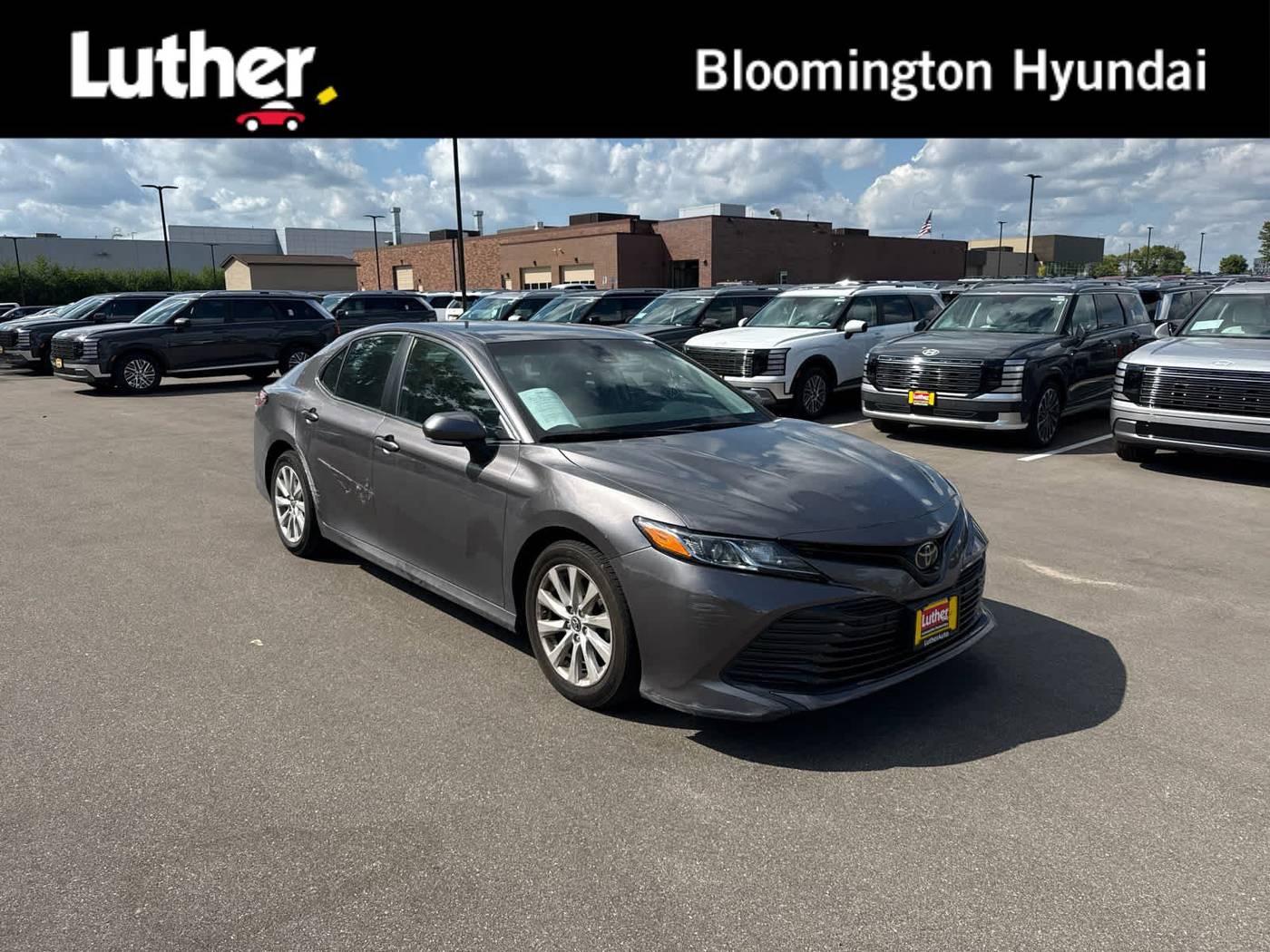 2018 Toyota Camry LE — Sedan — 41,480 mi — Bloomington, MN