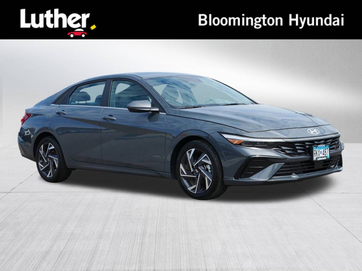 2024 Hyundai Elantra SEL — Sedan — 3,739 mi — Bloomington, MN
