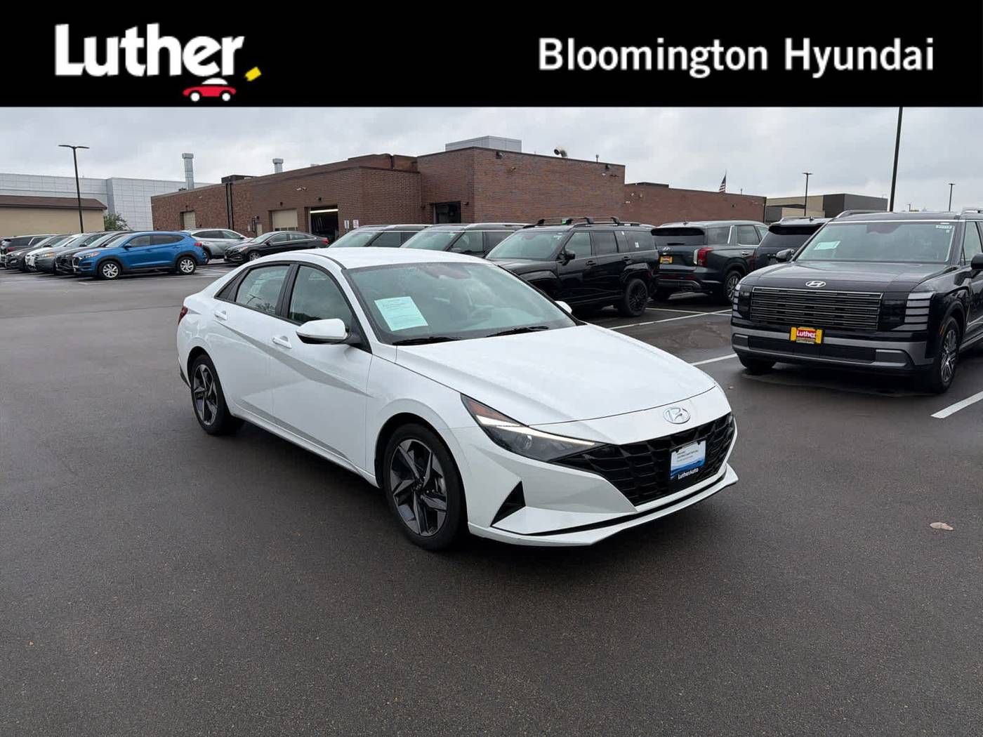 2023 Hyundai Elantra SEL — Sedan — 10,313 mi — Bloomington, MN
