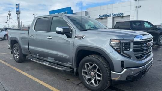 2024 GMC Sierra 1500 SLT — Pickup Truck — 712 mi — Angola, IN