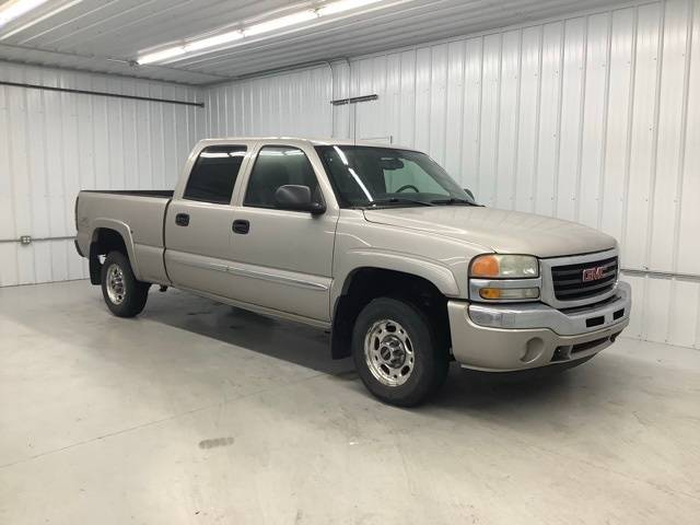 2005 GMC Sierra 1500 HD SLE — Pickup Truck — 172,868 mi — Angola, IN