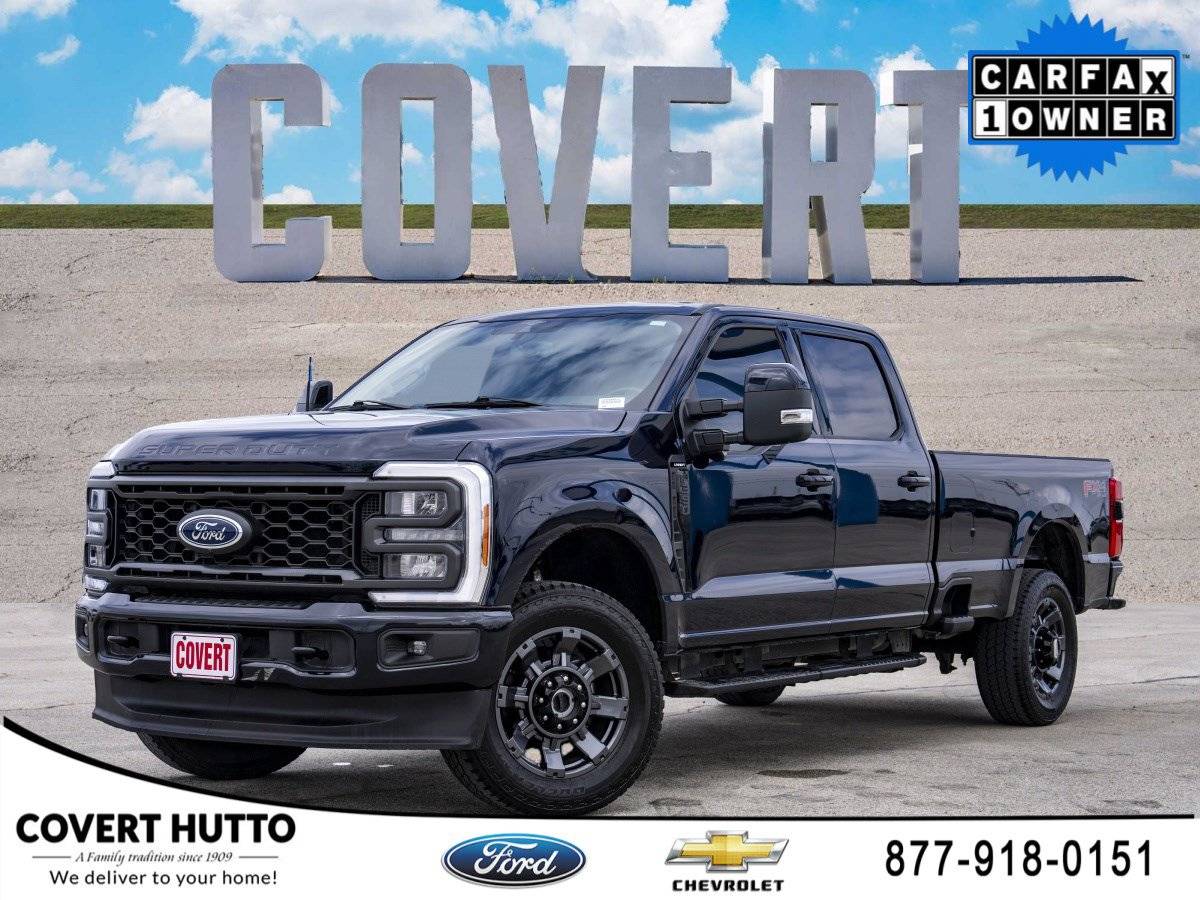 2023 Ford Super Duty F-350 LARIAT — Pickup Truck — 31,428 mi — Hutto, TX