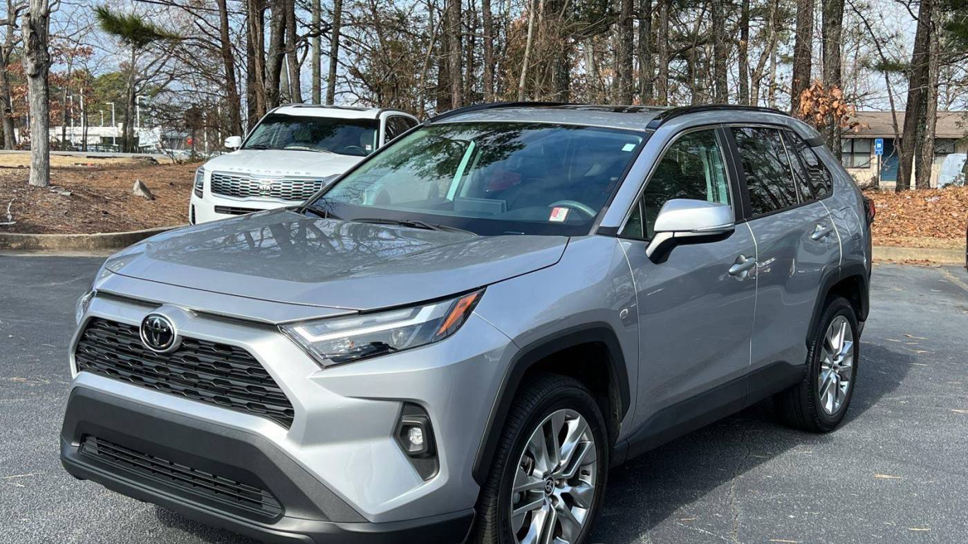 2022 Toyota RAV4 XLE Premium — SUV — 14,999 mi — Union City, GA