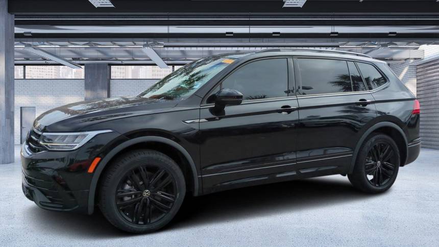 2022 Volkswagen Tiguan SE R-Line Black — SUV — 8,505 mi — Orlando, FL