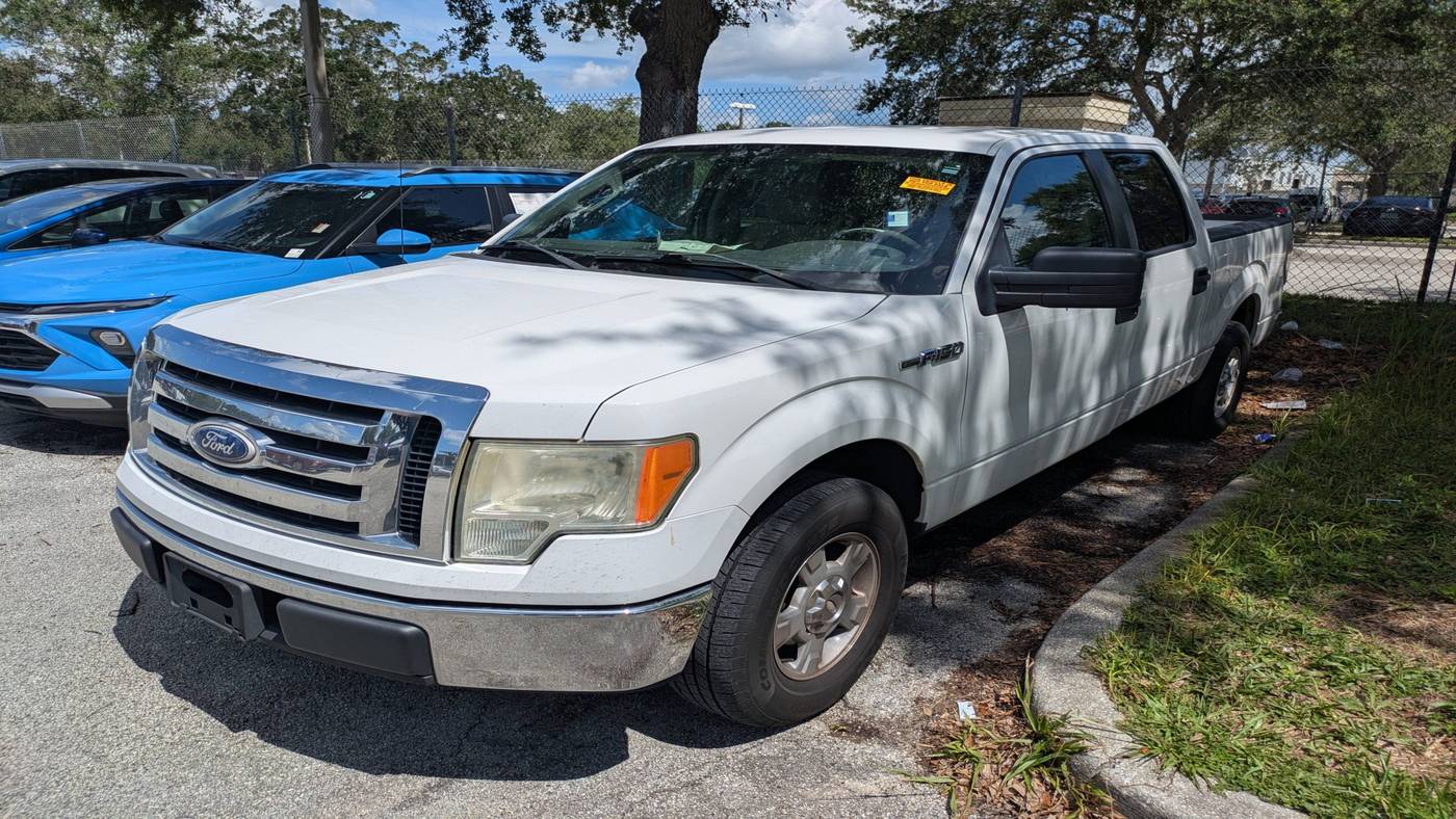 2010 Ford F-150 XL — Pickup Truck — 221,401 mi — Orlando, FL
