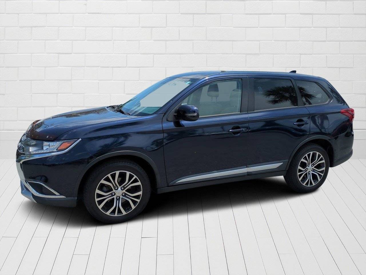 2017 Mitsubishi Outlander SE — SUV — 86,080 mi — Orlando, FL