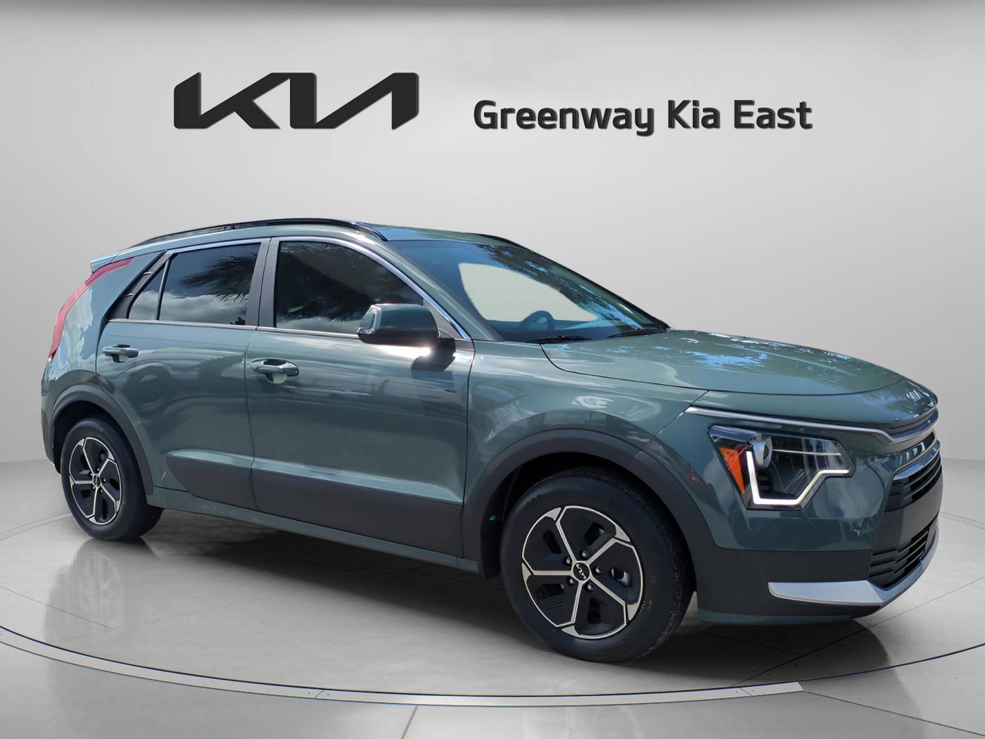 2023 Kia Niro Hybrid EX — SUV — 17,285 mi — Orlando, FL