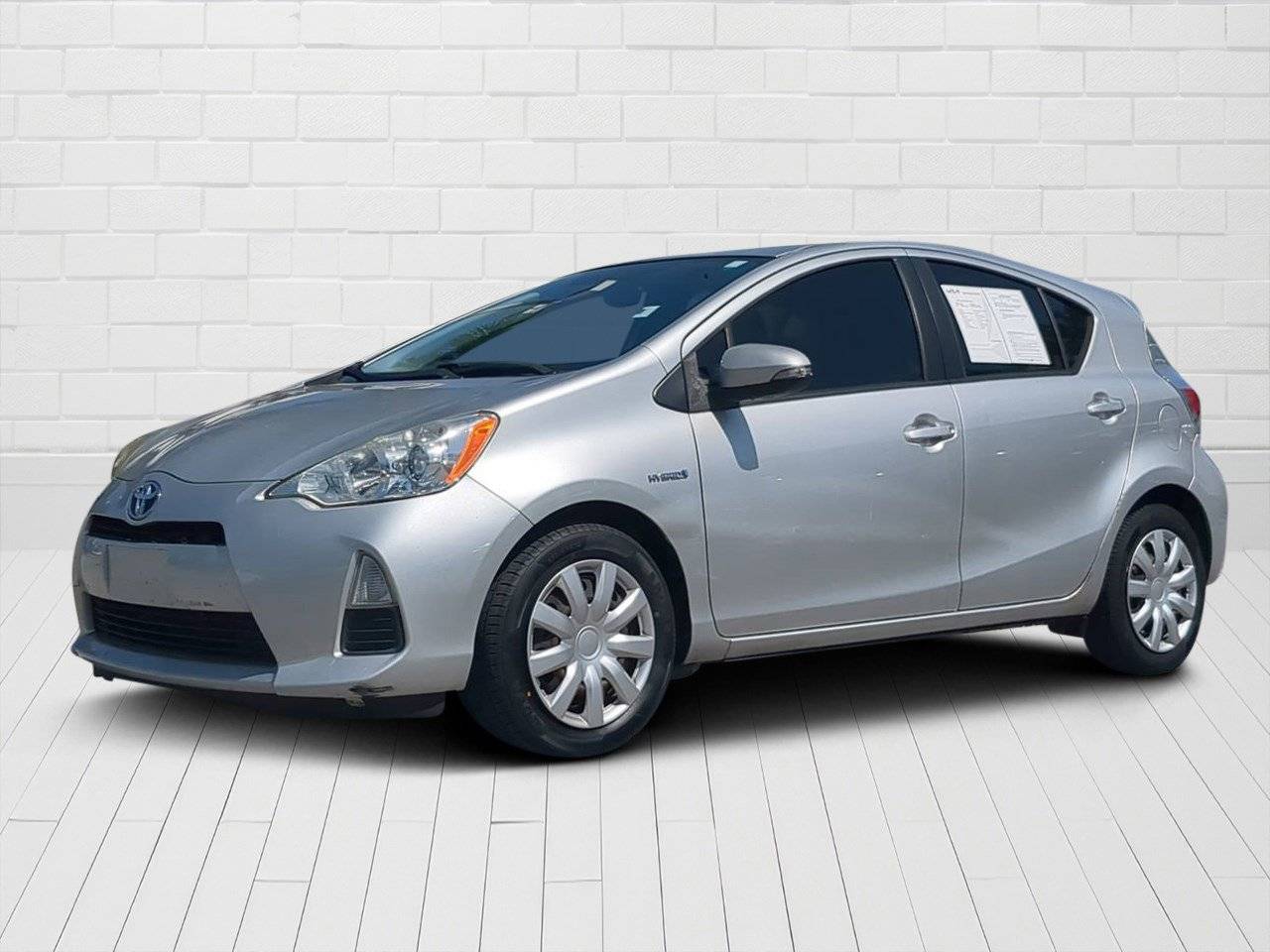 2012 Toyota Prius c One — Hatchback — 123,721 mi — Orlando, FL