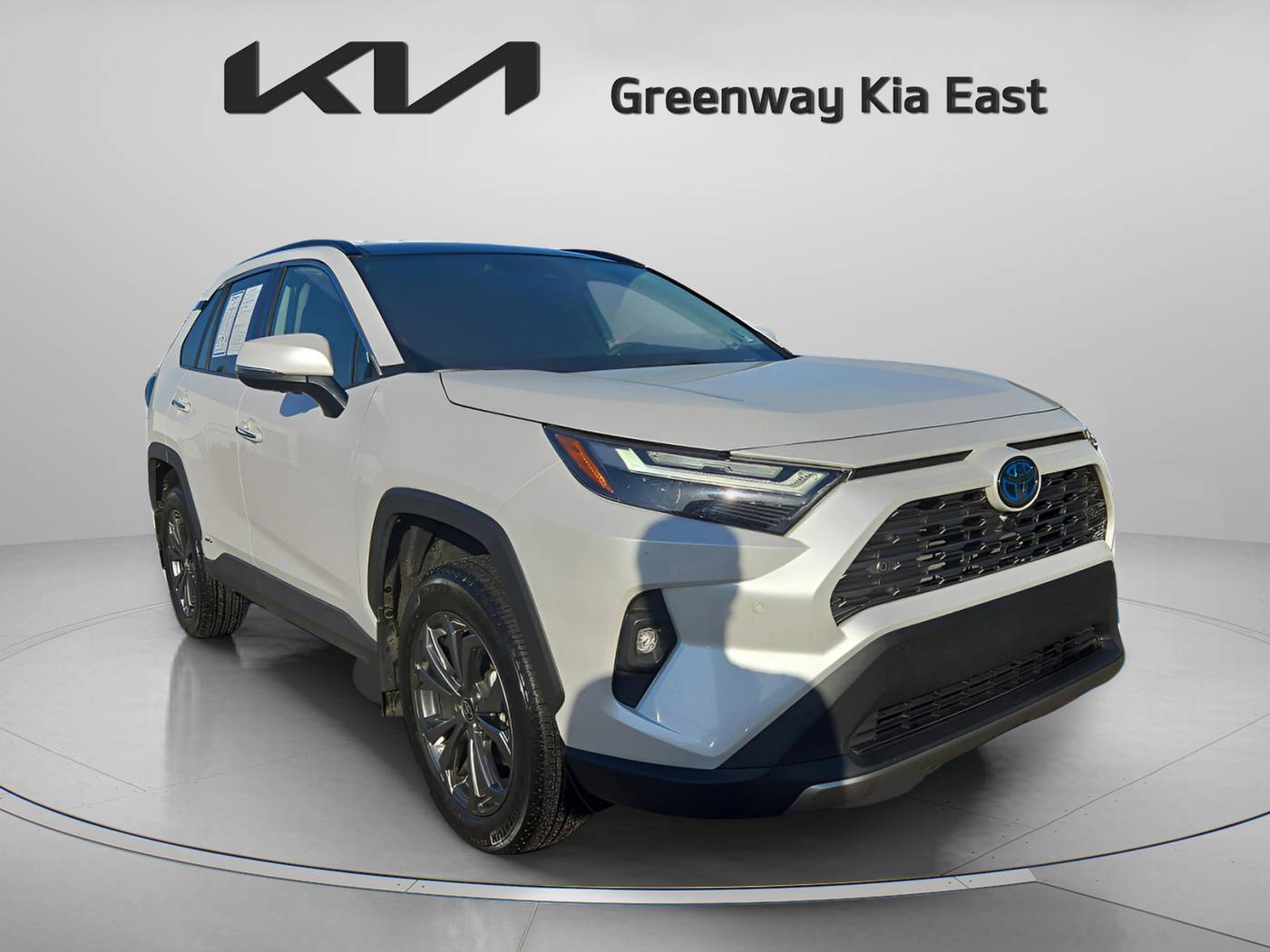 2024 Toyota RAV4 Hybrid Limited — SUV — 10,156 mi — Orlando, FL
