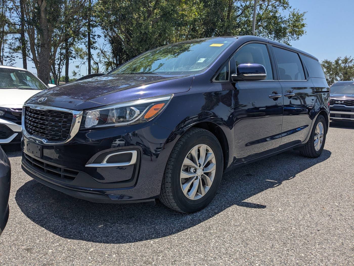 2020 Kia Sedona LX — Minivan — 76,297 mi — Orlando, FL