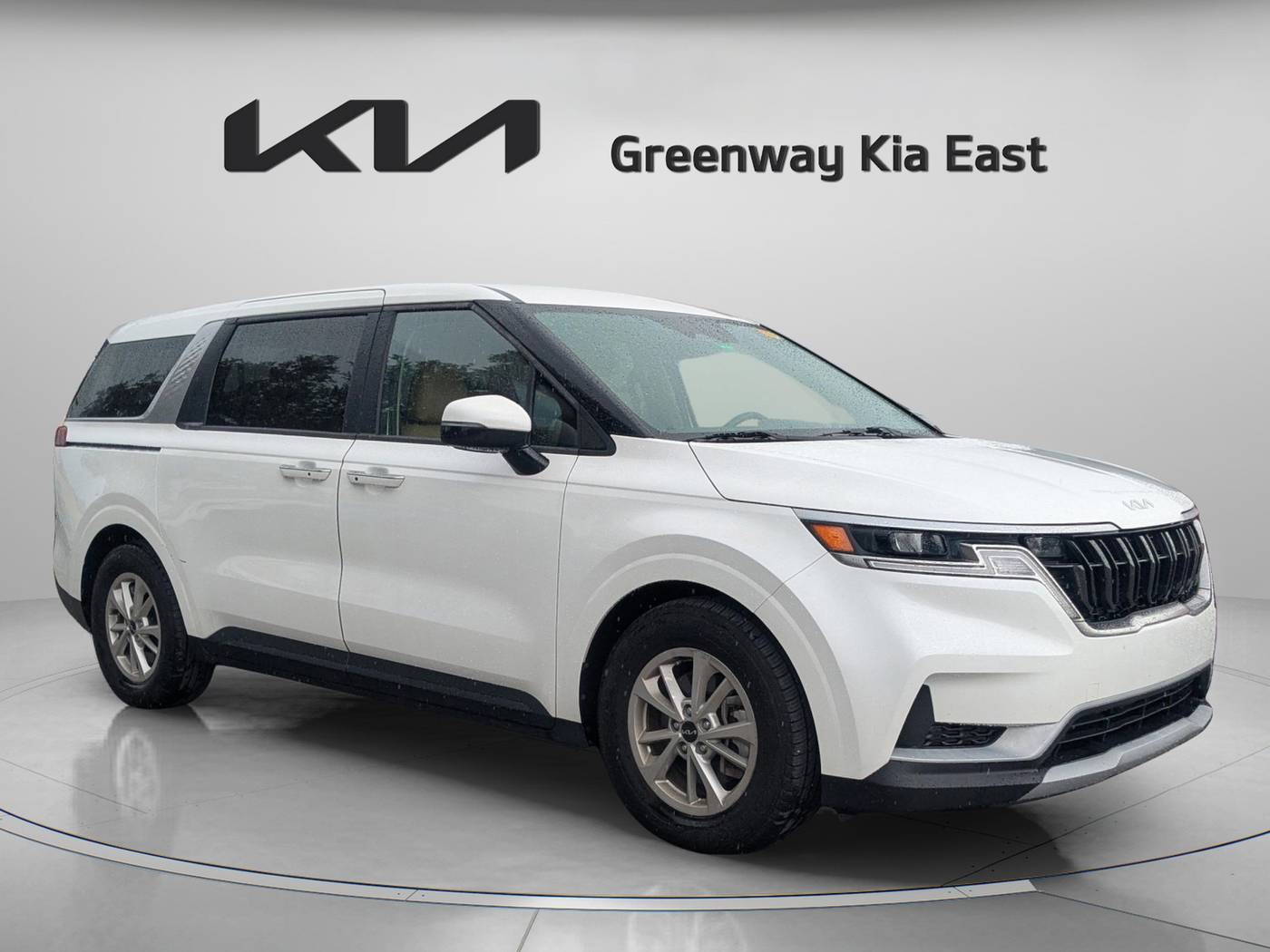 2023 Kia Carnival LXS — Minivan — 35,293 mi — Orlando, FL