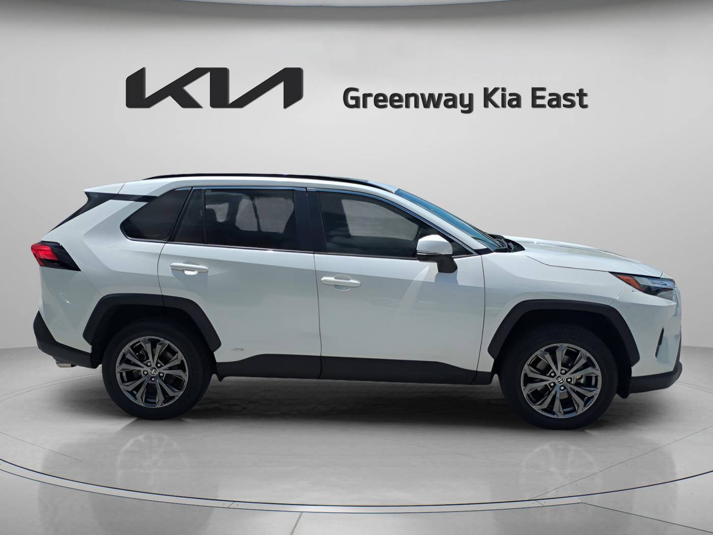 2022 Toyota RAV4 Hybrid XLE Premium — SUV — 27,686 mi — Orlando, FL