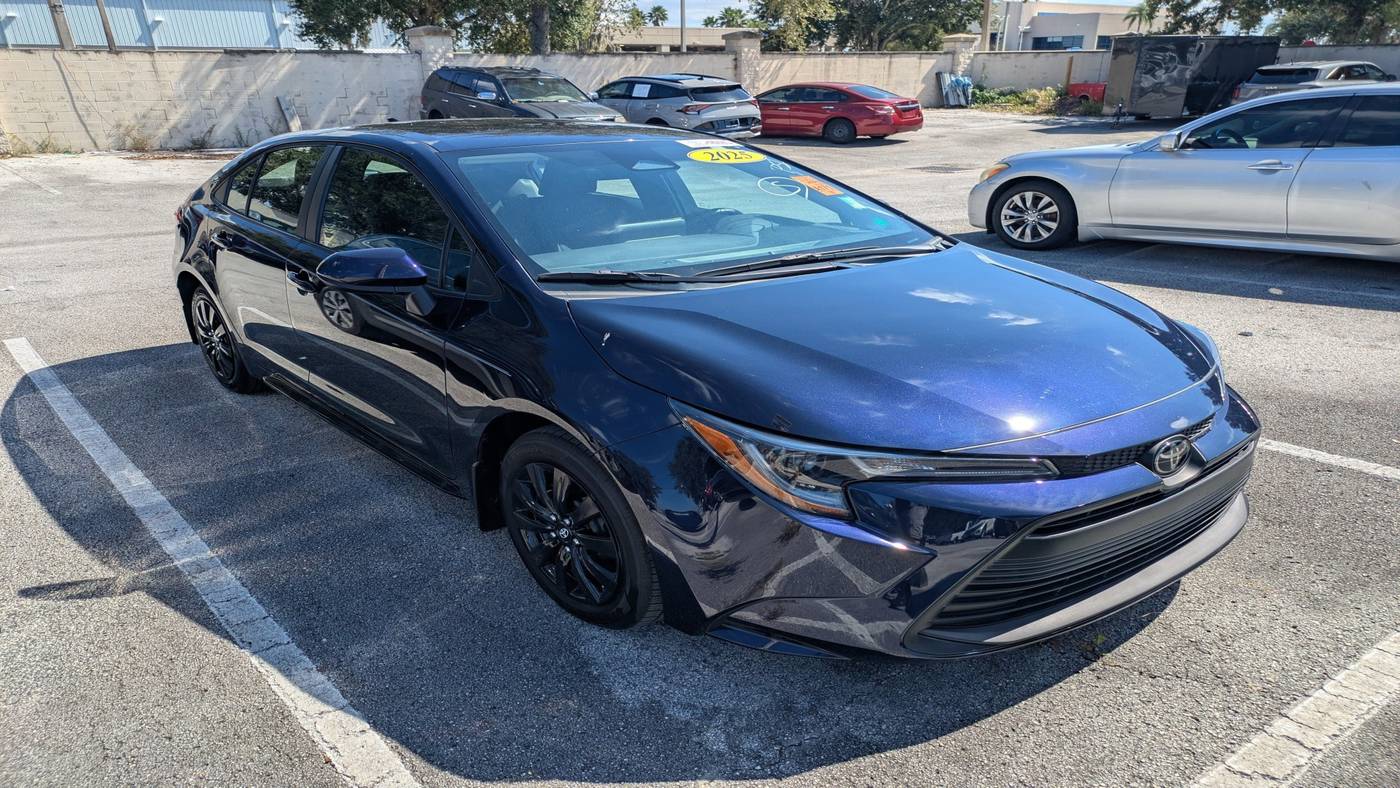 2025 Toyota Corolla LE — Sedan — 3,127 mi — Orlando, FL