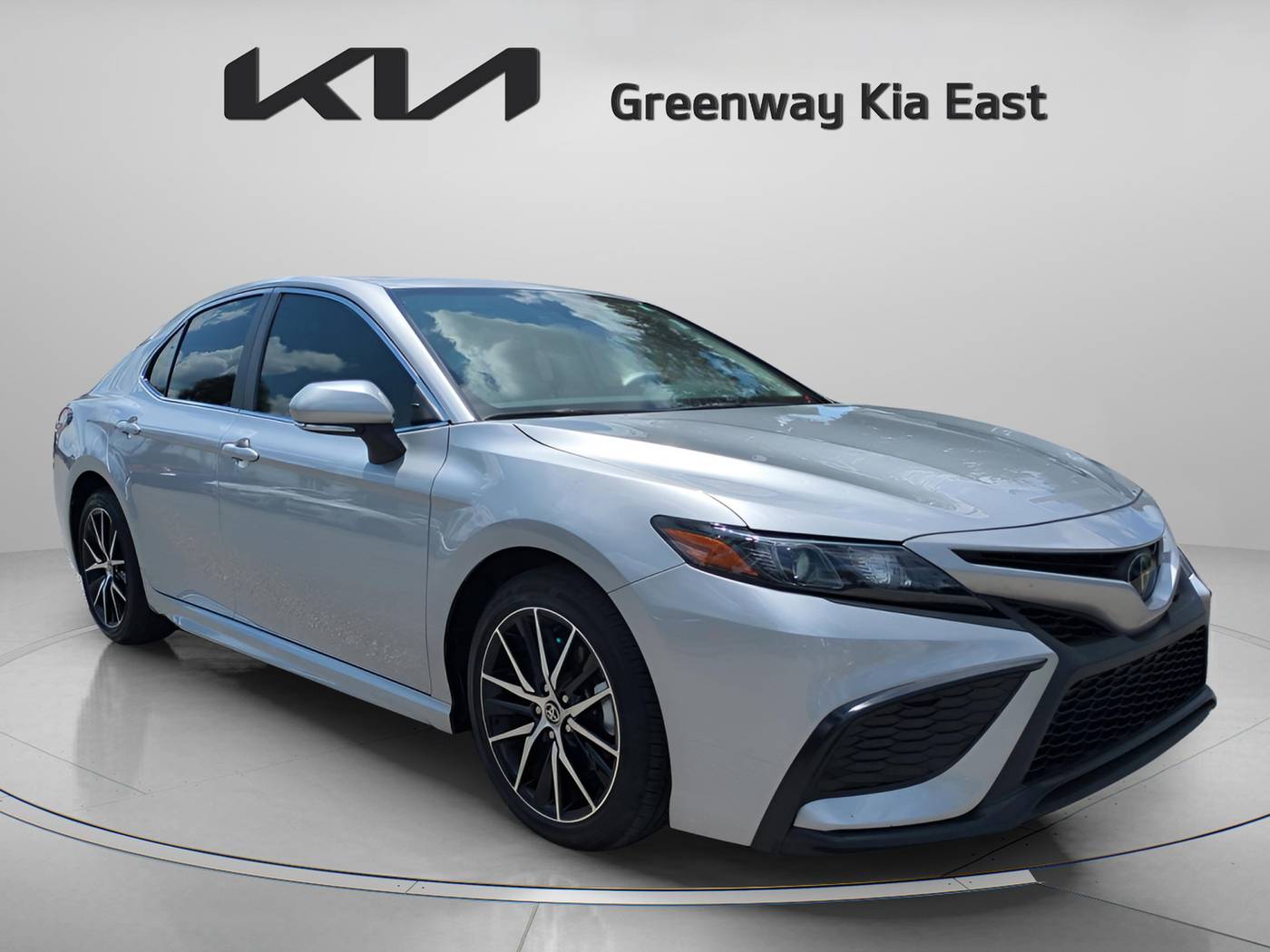 2023 Toyota Camry SE — Sedan — 12,835 mi — Orlando, FL