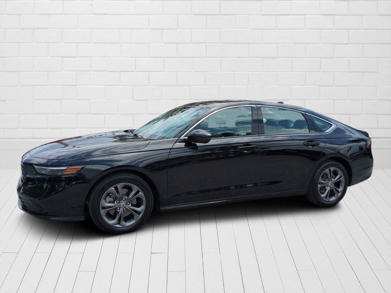 2024 Honda Accord Hybrid EX-L — Sedan — 7,792 mi — Orlando, FL